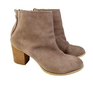 Urban Outfitters Women's Tan Cow Suede Zip Up Stacked Heel Ankle Boots Size 9
